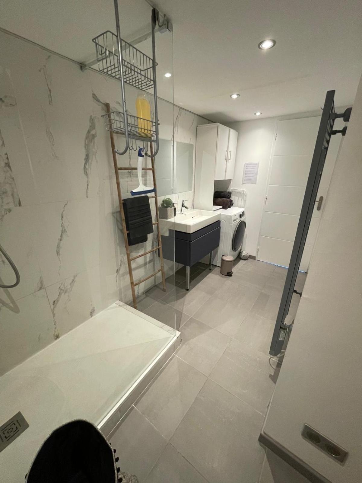 Appartement Design Sur Vauban - Clim Et Wifi Marseilles Exterior foto